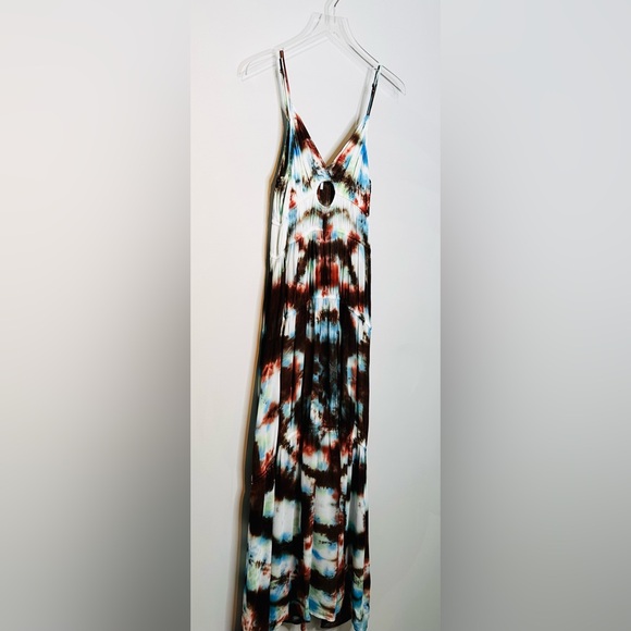 Young Fabulous & Broke Delphine Arctic Kaleidoscope Tie Dyed Chiffon Maxi Dress - Picture 4 of 12